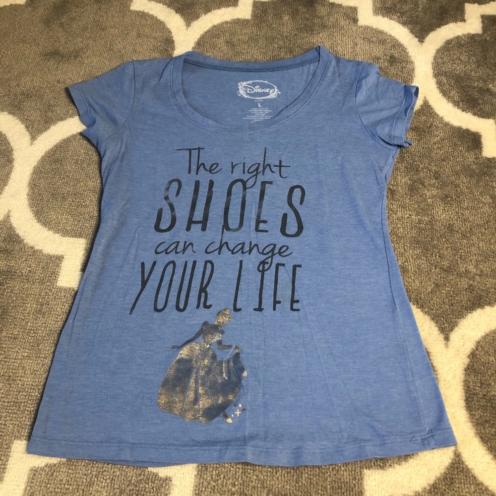 Disney Tshirt Womens Large Cinderella The Right Shoes Can Change Your Life Blue